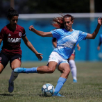 Debuta la primera futbolista trans de la liga femenina argentina