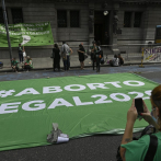Cámara de Diputados comienza a debatir legalización del aborto en Argentina