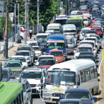 Transportistas anuncian paro para mañana en demanda de que el Gobierno les pague RD$17, 000 millones