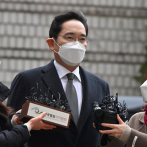 El heredero de Samsung, condenado a dos años y medio de cárcel por un caso de sobornos