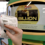 Un boleto gana premio de 1,000 millones en lotería de Estados Unidos