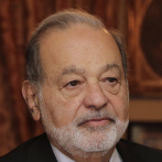 Magnate mexicano Carlos Slim hospitalizado para 