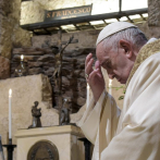 Papa Francisco solidario con Indonesia tras sismo y accidente de un Boeing