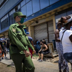 Cuba marca nuevo máximo con 910 casos y endurece medidas de entrada al país