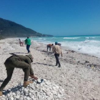 Denuncian extracción ilegal de piedras en costa de Barahona y Medio Ambiente promete intervenir la zona