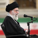 Irán reclama que EEUU levante sanciones para retomar acuerdo