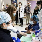 Epidemiólogo jefe de EEUU: En abril todas las personas podrán vacunarse