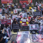 Represión policial contra manifestantes antigolpistas deja dos en Myanmar