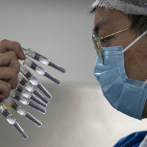 China aprueba otras dos vacunas contra el COVID-19