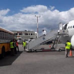 Llegan repatriados otros 54 dominicanos desde Estados Unidos