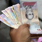 Venezuela lanza nuevos billetes en una economía en la que impera el dólar