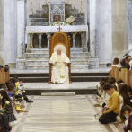 El papa pide a los cristianos de Irak que reconstruyan