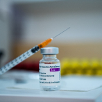 Agencia europea aboga por añadir alergias graves a posibles efectos secundarios de vacuna AstraZeneca
