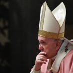 El papa pide la paz en Siria tras diez años de conflicto civil