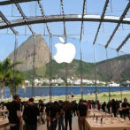 Multa de casi dos millones a Apple en Brasil por vender iPhone sin cargador