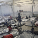 EEUU: Fotos de migrantes detenidos revelan grave situación