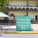 Principales centros de vacunación contra Covid permanecen cerrados