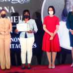 Gobierno reconoce trayectoria de trece mujeres dominicanas con el premio 