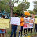 Ciudadanos protestan frente a Procuraduría a favor de Jompéame