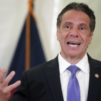 Otra mujer acusa a gobernador de Nueva York de conducta inapropiada