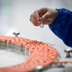 Laboratorio chino Sinovac duplica capacidad de producción de vacunas anticovid-19