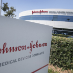 Vacuna de Johnson & Johnson debería incluir coágulos sanguíneos como efectos secundarios raros