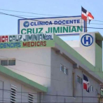 La clínica Cruz Jiminián llena de gente con el virus