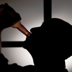 Récord de muertes ligadas al alcohol en Inglaterra durante los confinamientos