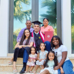 Ubaldo Jiménez logra título universitario y cumple promesa a su madre