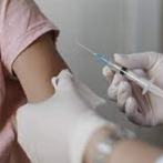 Director de OMS pide no vacunar a los niños y entregar las dosis a mecanismo Covax