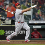 Pujols oficializa su contrato con los Dodgers de Los Angeles