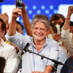 Ecuador recibe con expectativa a primer mandatario conservador en dos décadas