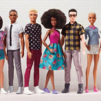 Subastados en París tres muñecos de Ken, el novio de Barbie, por 5.500 euros