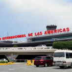 Autoridades buscan a 3 personas por supuesto sabotaje a la pista de aterrizaje de Las Américas
