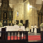 Con un minuto de silencio por los fallecidos de covid se inició la eucaristía de Corpus Christi este jueves