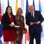 Francia otorga la Medalla del Senado a la doctora dominicana Raquel Mercedes