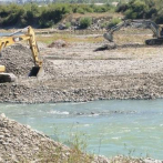Ambientalistas condenan extracciones de cuencas hidrográficas