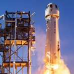 Volar al espacio con Jeff Bezos, subastado en 28 millones de dólares