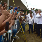 López Obrador advierte que aplicará la ley a funcionarios que roben
