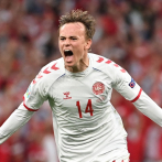 Dinamarca se mete en octavos de la Eurocopa con una goleada 4-1 a Rusia