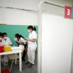 Argentina evaluará combinación de vacunas