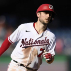 Trea Turner batea para el ciclo por tercera vez en su carrera