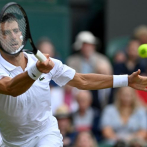 Novak Djokovic vence fácil a Garín para llegar a los cuartos de Wimbledon