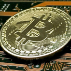 Bitcoin cae con esfuerzos por rastrear pago de rescate en secuestros de datos