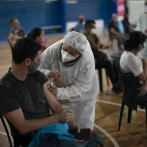 Buenos Aires amplía aforos de comercios para vacunados