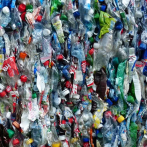 Israel considera impuestos al uso de plásticos