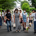 En Japón, una patrulla de perros vigila a los niños