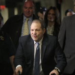 Harvey Weinstein fue llevado a California para enfrentar más cargos de violación