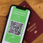 El pasaporte covid en acceso a interiores se aplica por primera vez en España