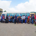 Apresan a 74 haitianos ilegales en guaguas de ruta Elías Piñas – Santo Domingo
